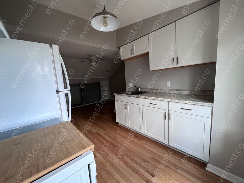 1028 E Harry Ave Hazel Park Mi 48030 Trulia 1028 E Harry Ave Hazel Park Mi 48030, Craigslist Northern Michigan Kitchen Cabinets Novi