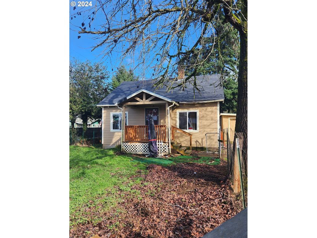 9504 SE 77th Ave, Milwaukie, OR 97222