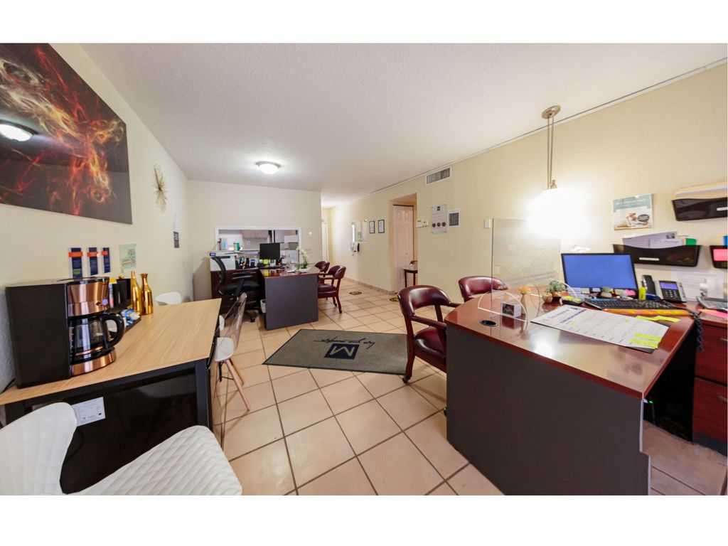 7400 Stirling Rd 922 Hollywood - Dbbc6a3a5a74133b4b7827340c6a2296 Full 