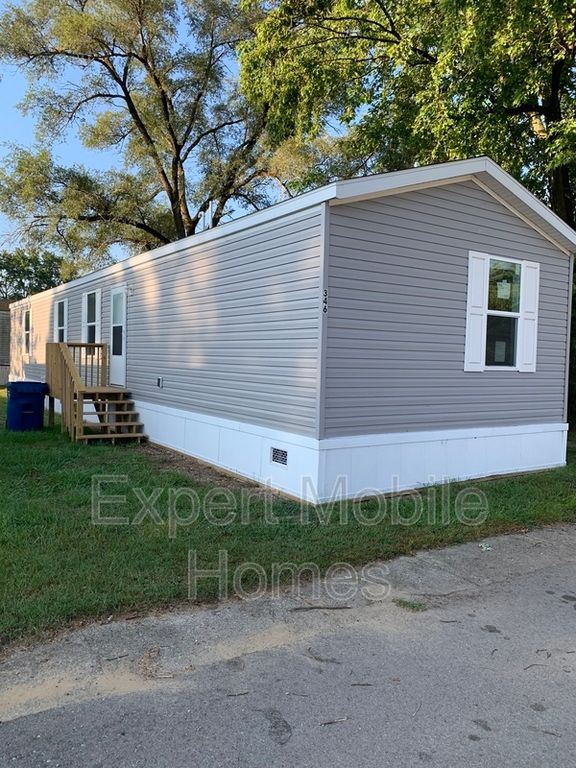 346 Keith Dr, Jackson, MI 49202