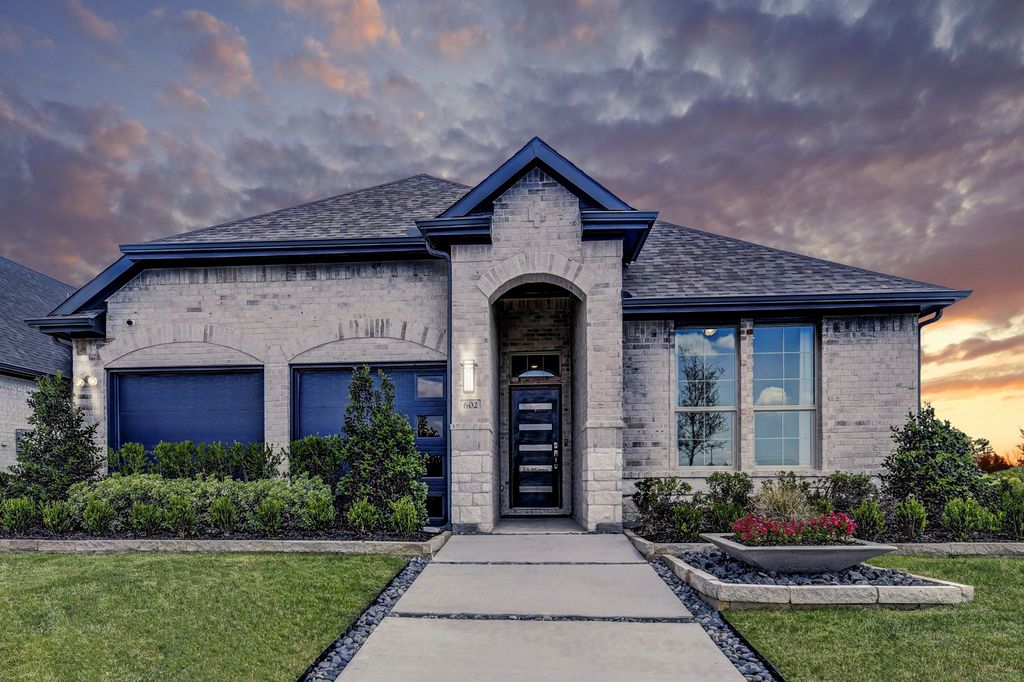 Rockford II Plan in Ascend at Oakmont Park, Red Oak, TX 75154
