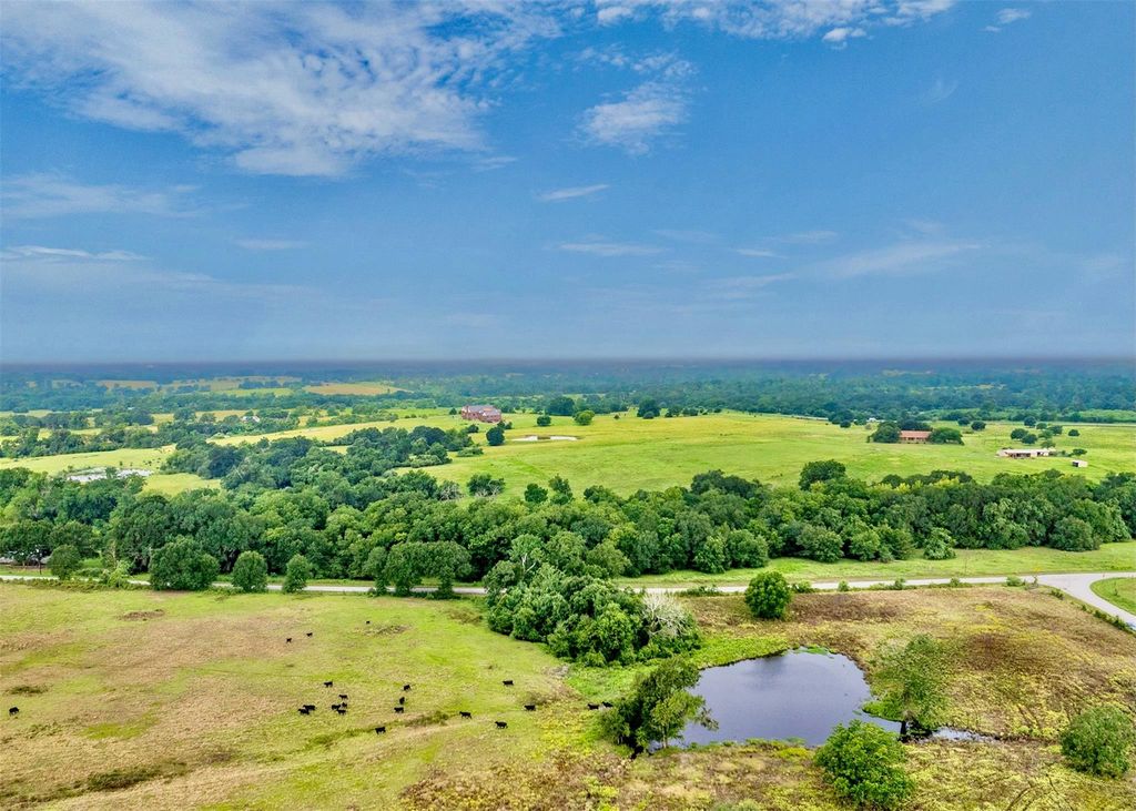 Flewellen Rd, Brenham, TX 77833