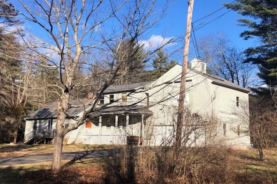 122 Old Bay Rd, Belchertown, MA 3 Bed, 2 Bath SingleFamily Home 5