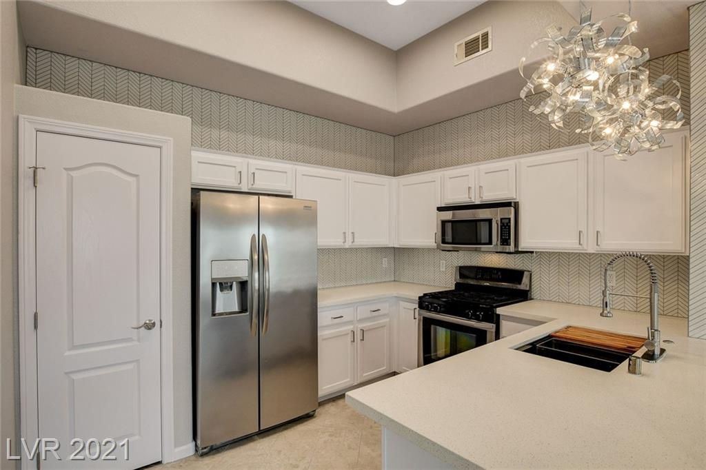 8805 Jeffreys St #2093, Las Vegas, NV 89123