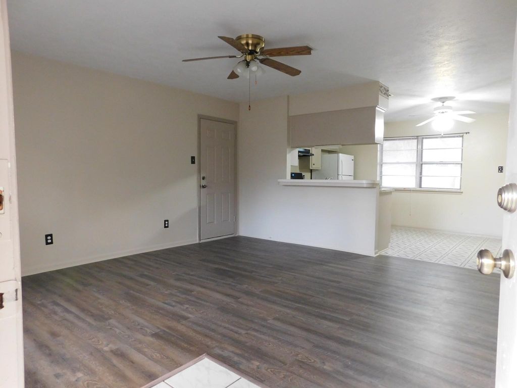 208 Longstreet Rd, Willis, TX 77378 Trulia