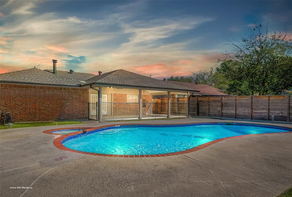 1614 Hillwood Dr, Mesquite, TX 75149