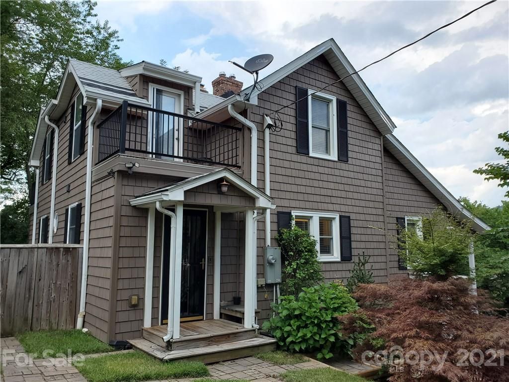 23 Tuskeegee St, Asheville, NC 28801