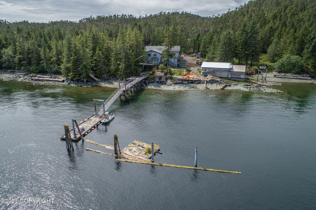 2574 E Tongass Narrows, Ketchikan, AK 99901