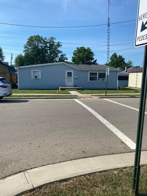 121 W Station St, Ashville, OH 43103 Trulia