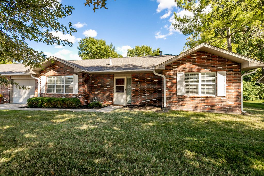 3408 Crossings Dr, Columbia, MO 65203