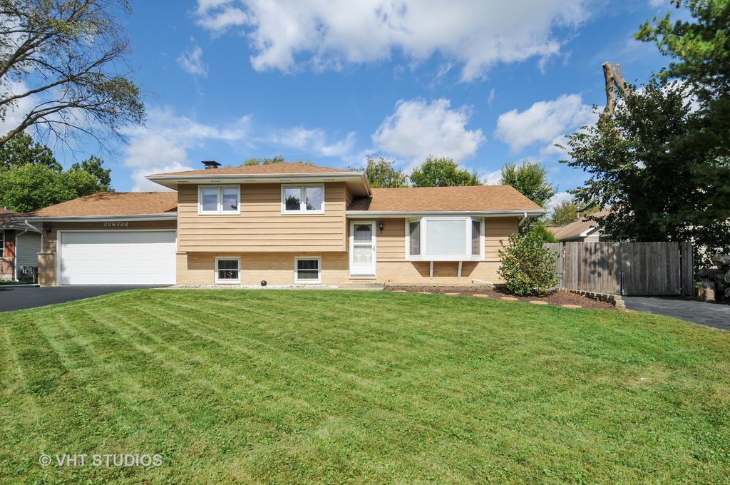 28W724 Lester St, West Chicago, IL 60185 Trulia