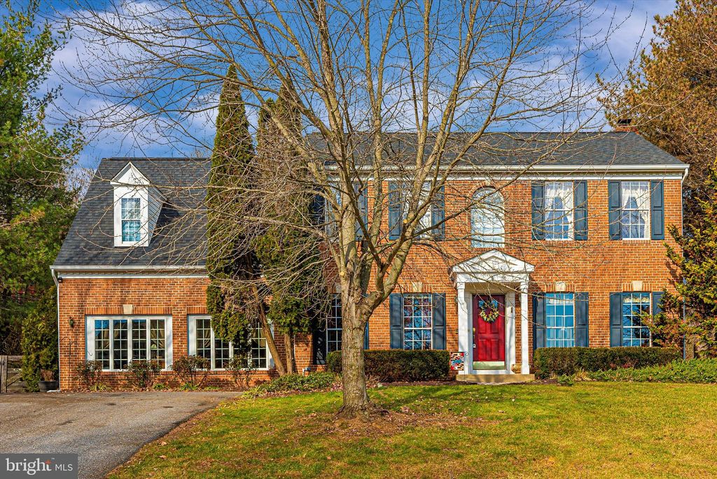 1 Knoll Side Ln, Middletown, MD 21769