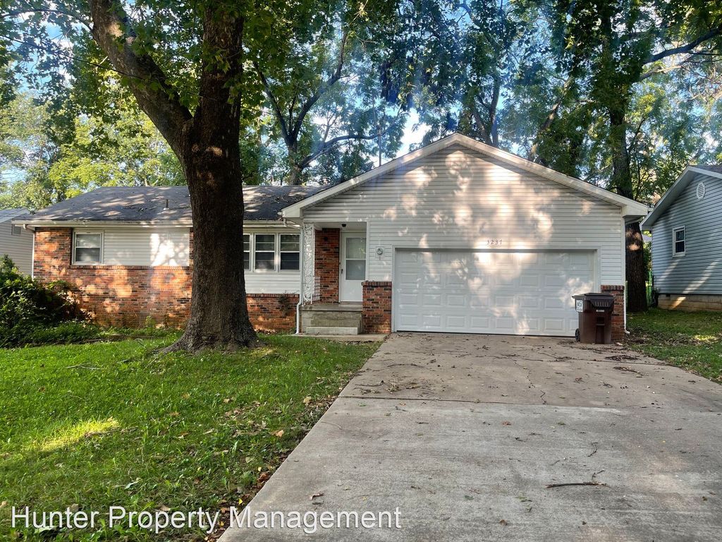3237 S Ferguson Ave, Springfield, MO 65807 Trulia