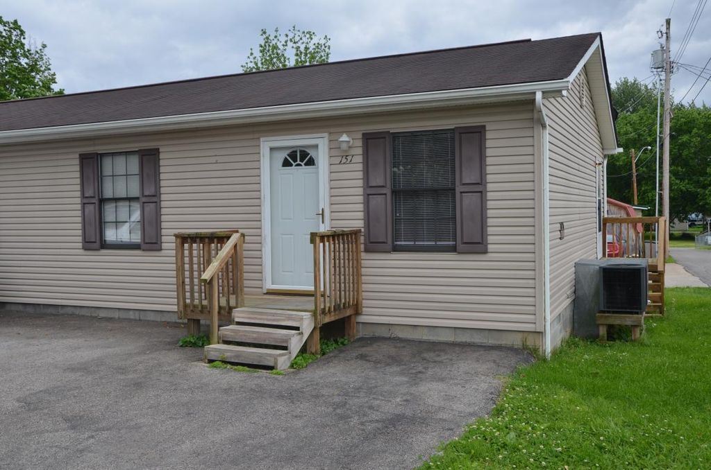 151 Elizabeth St, Proctorville, OH 45669