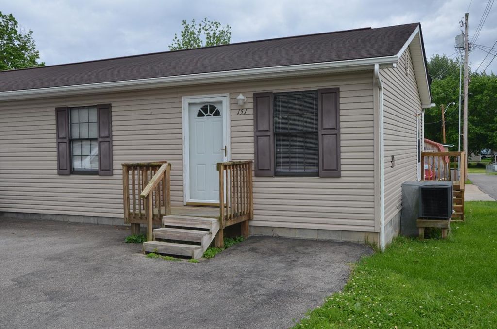 151 Elizabeth St, Proctorville, OH 45669