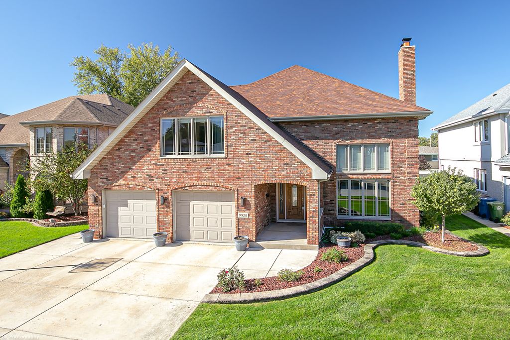 9928 Major Ave, Oak Lawn, IL 60453