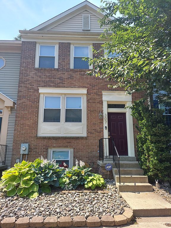 307 Fleece Flower Dr, Gaithersburg, MD 20878