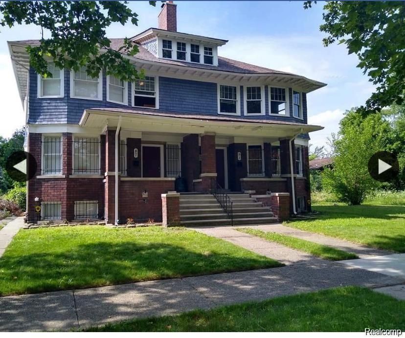 87 E Philadelphia St, Detroit, MI 48202