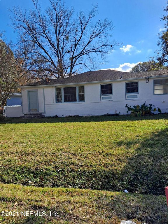 4826 Plymouth St, Jacksonville, FL 32205
