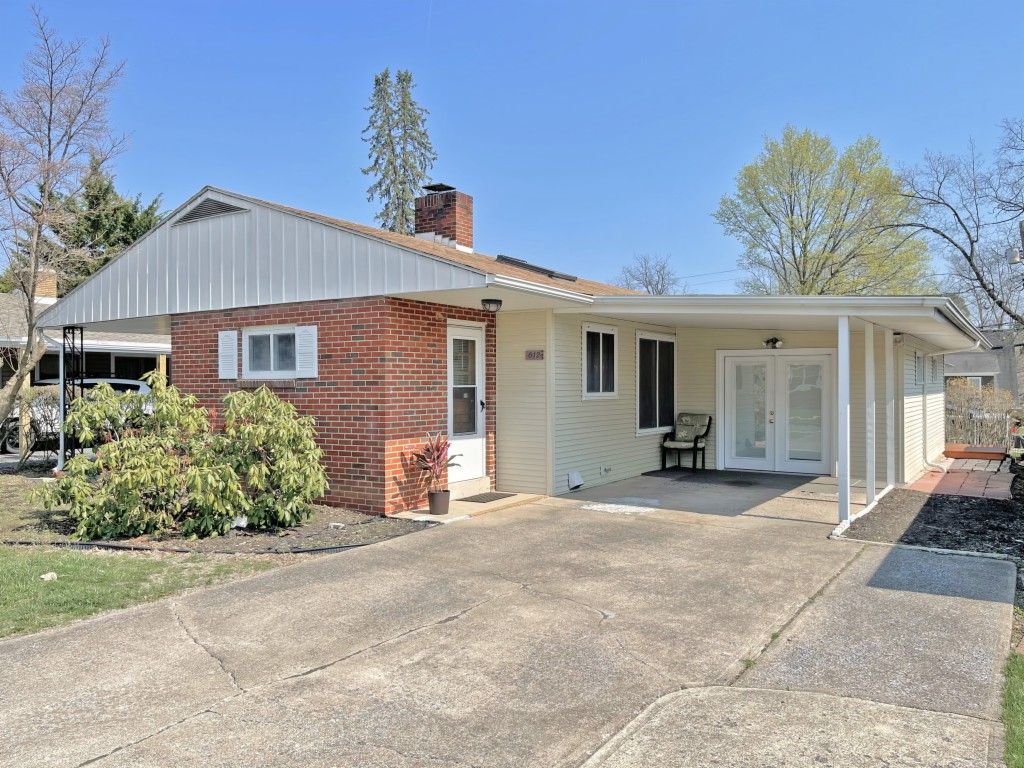 612 E Beaver Ave, State College, PA 3 Bed, 2 Bath SingleFamily Home 33 Photos Trulia