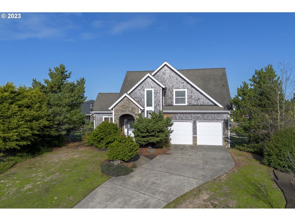552 Haney Ct, Gearhart, OR 97138