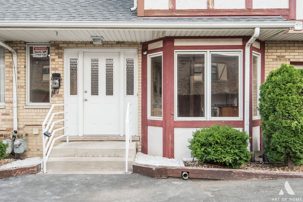 8552 W 95th St, Hickory Hills, IL 60457 Trulia