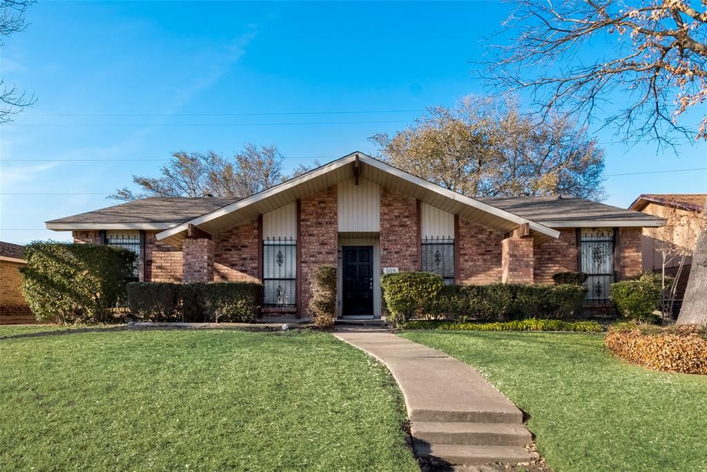 509 Hardwood Trl, Mesquite, TX 75150 3 Bed, 2 Bath SingleFamily Home