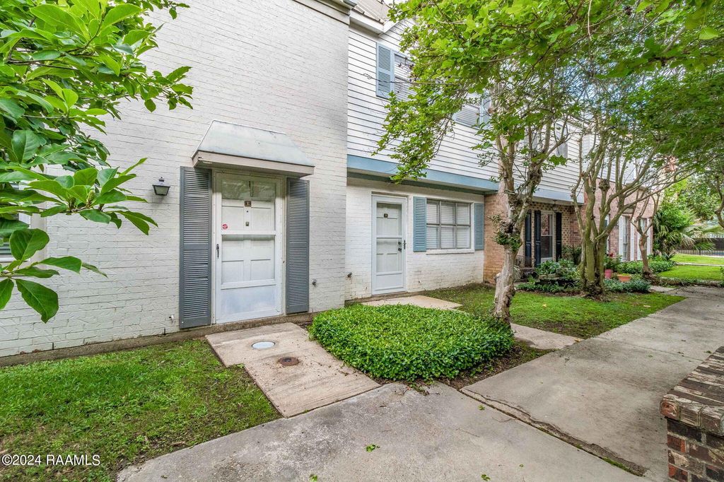 1320 Dulles Dr E, Lafayette, LA 70506 MLS 24003381 Trulia