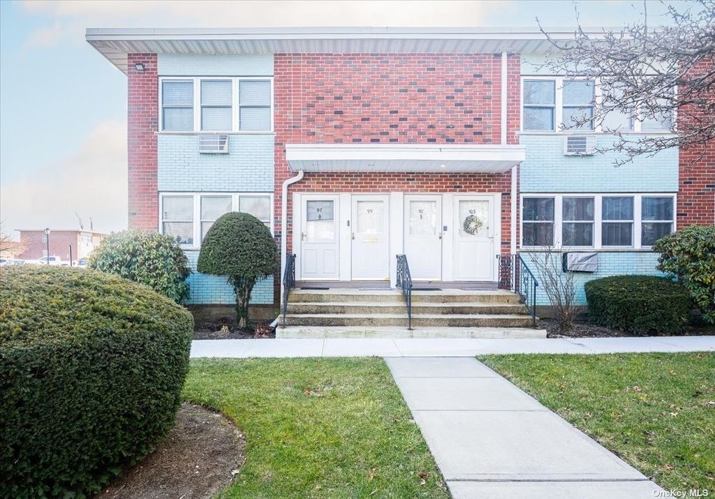 97 Farber Drive UNIT 97, West Babylon, NY 11704 Trulia