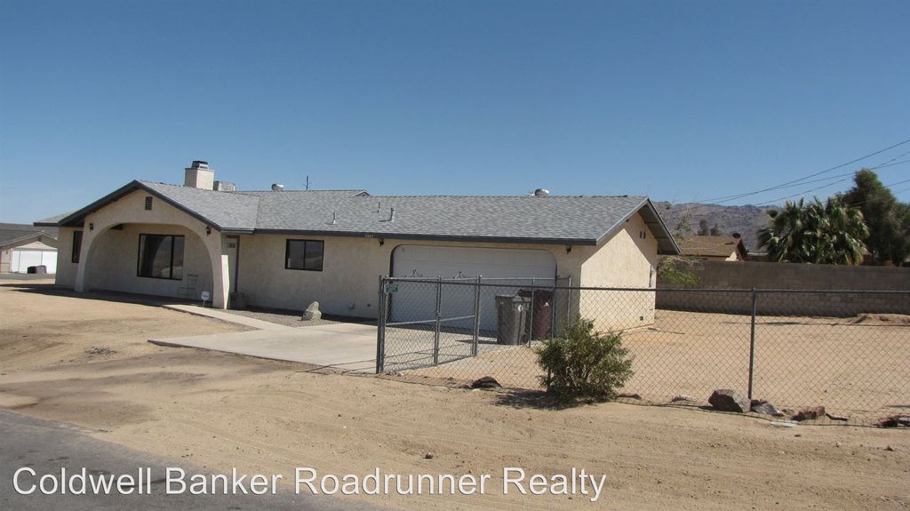 71887 Samarkand Dr, Twentynine Palms, CA 92277