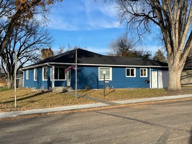 230 Tower Ave, City Of Bismarck, ND 58501