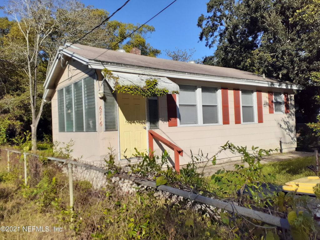 6716 Perry St, Jacksonville, FL 32208