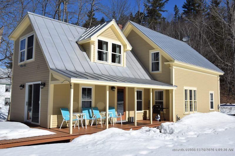 212 Main St, Caratunk, ME 04925