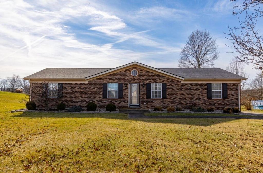 496 Industry Rd, Lancaster, KY 40444