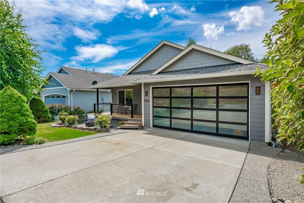 3203 Brandywine Ct, Bellingham, WA 98226