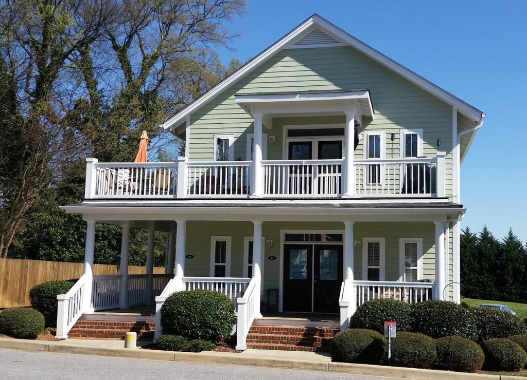 9 Oakhurst Ave #9A, Greenville, SC 29609