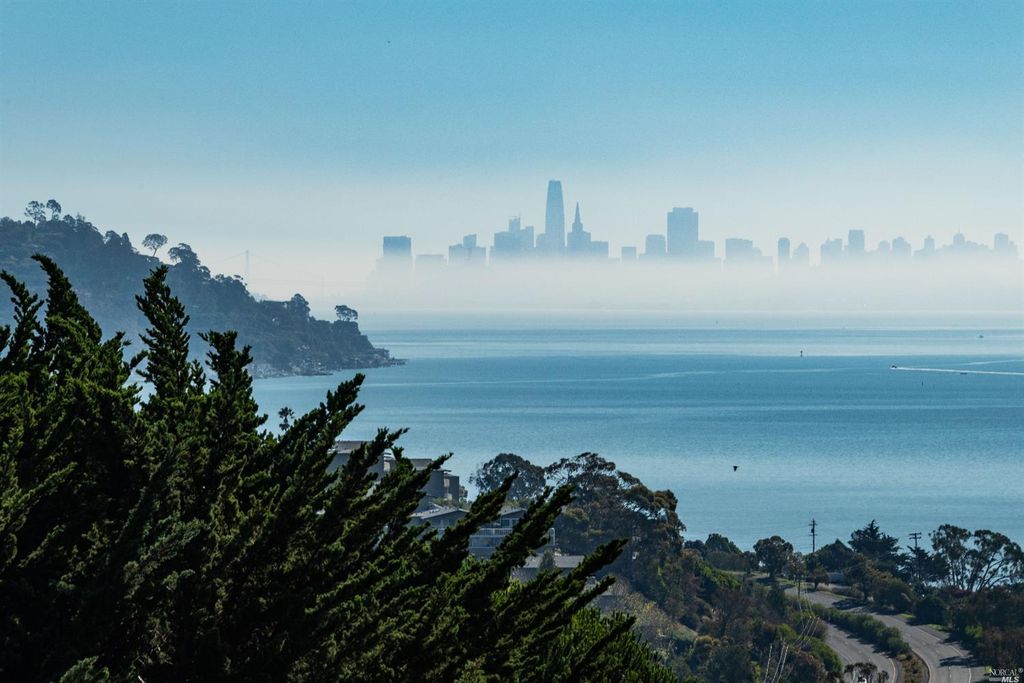 74 Via Los Altos, Belvedere Tiburon, CA 94920