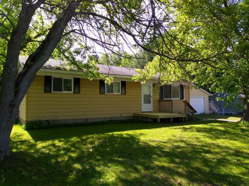 594 Holiday Dr, Bellaire, MI 49615 Trulia