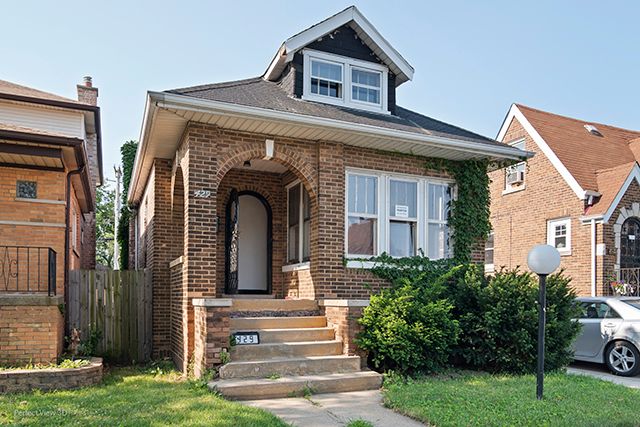 429 E 89th St, Chicago, IL 60619