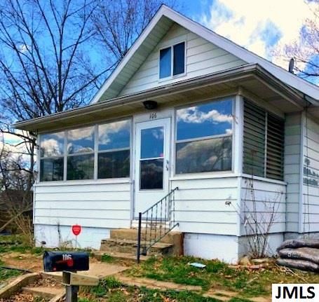 106 Forest Ct, Jackson, MI 49203