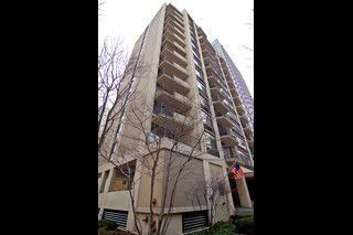 1450 N Astor St #7B, Chicago, IL 60610