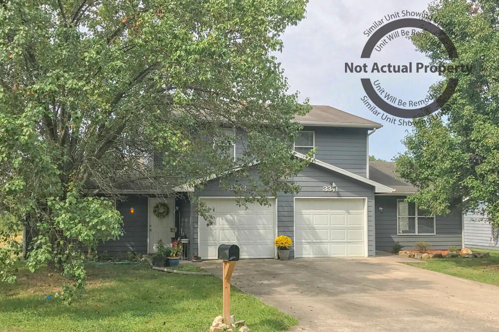 4622 W Bainbridge Dr, Columbia, MO 65203