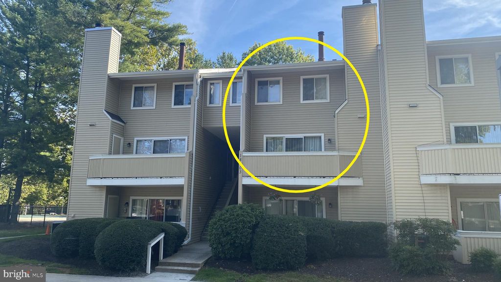 18203 Chalet Dr #4, Germantown, MD 20874