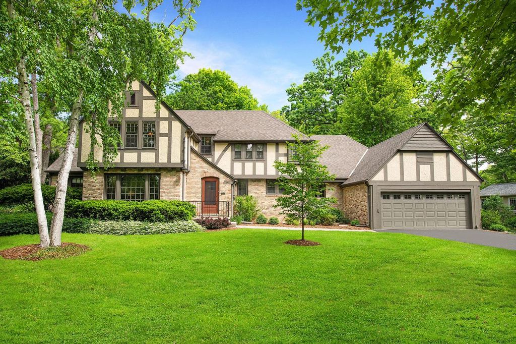 1140 Circle Dr, Elm Grove, WI 53122 Trulia