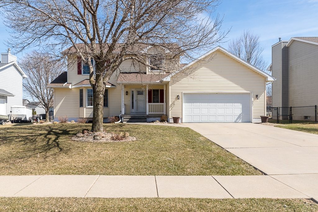305 N 18th Ave, Hiawatha, IA 52233 Trulia