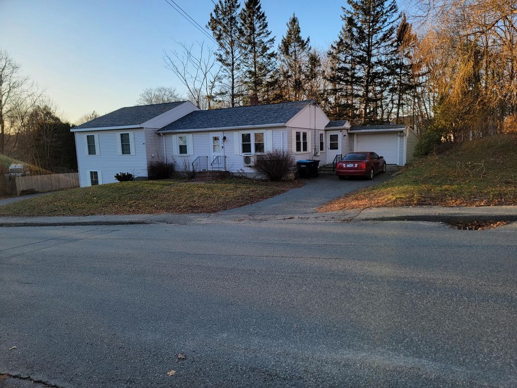 30 Deane Street, Ellsworth, ME 04605 Trulia