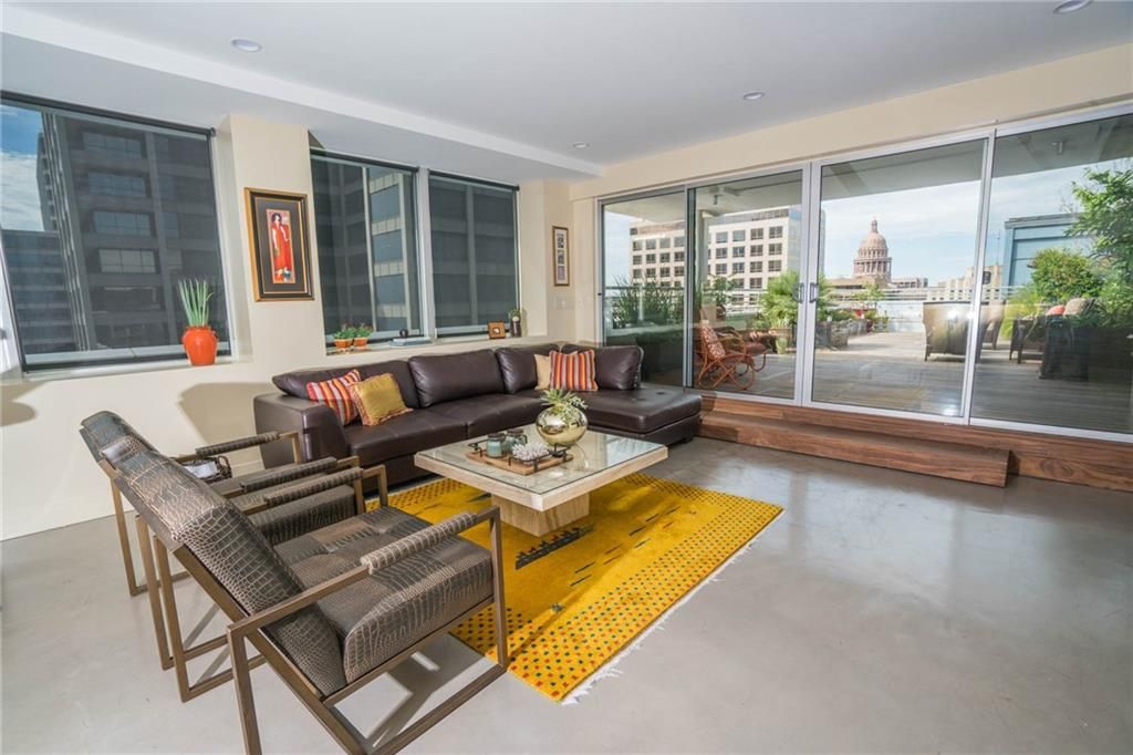 800 Brazos St #1309, Austin, TX 78701
