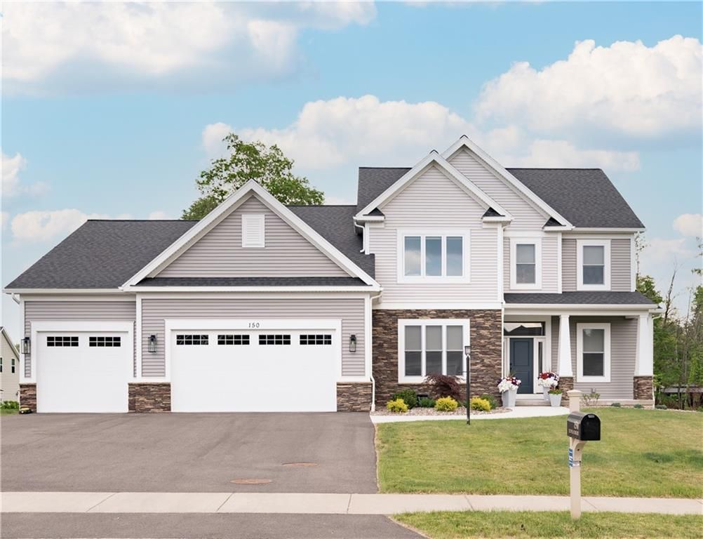 150 Lynx Ct, Fairport, NY 14450