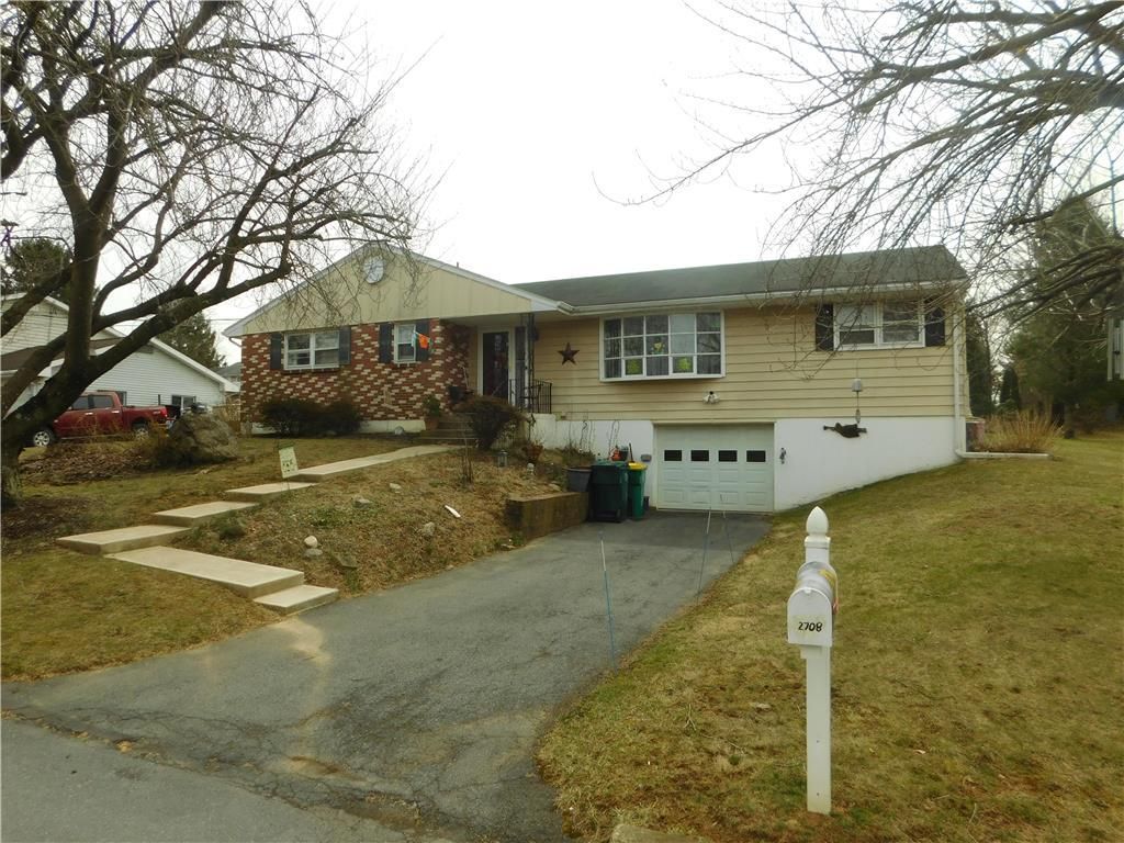 2708 Cresmont Ave, Easton, PA 18045