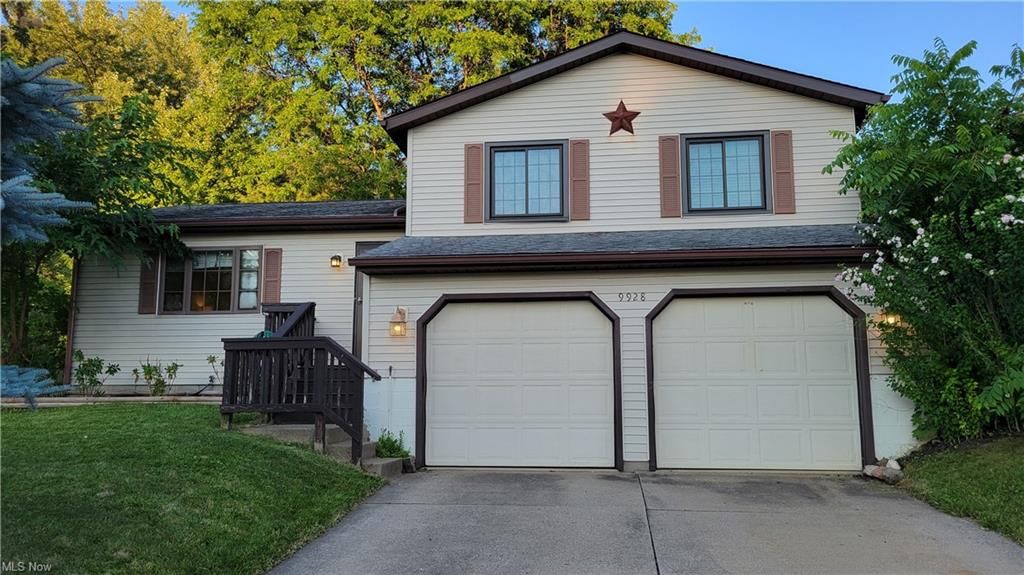 9928 Highland Way, Streetsboro, OH 44241